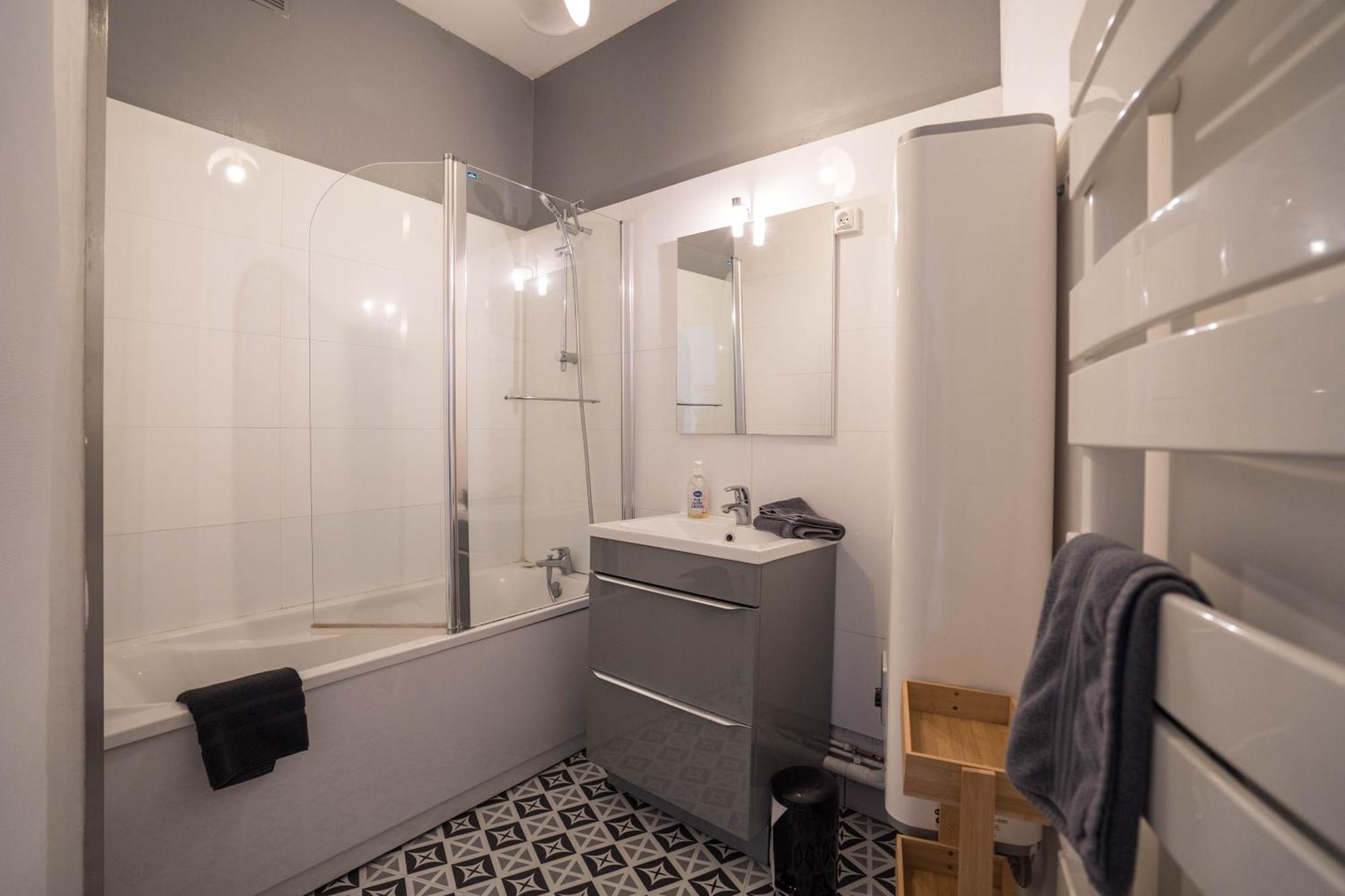 Charming City Center Flat Rouen Ngoại thất bức ảnh